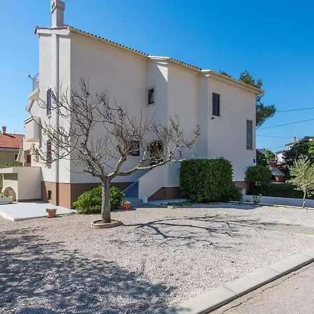 アパート Kraljic *